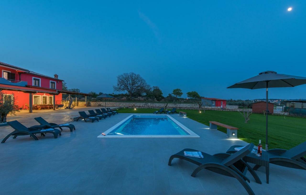 Sea View Apartments With Shared Pool Pomer Esterno foto